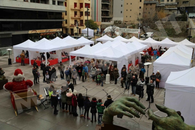 MT S50 modular Fira Santa Llucia en Sant Julia de Loria Andorra _con Marca Agua