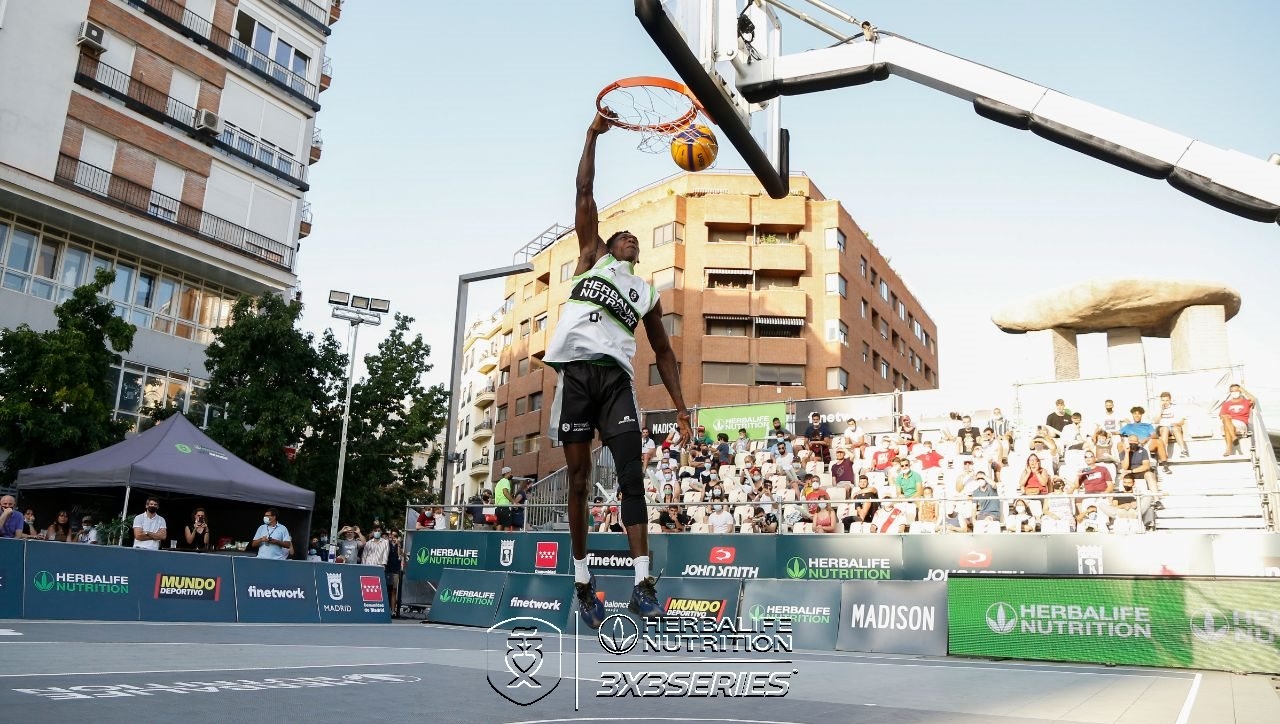 Puro espectáculo en el arranque Herbalife 3×3 Series 2021 en Madrid
