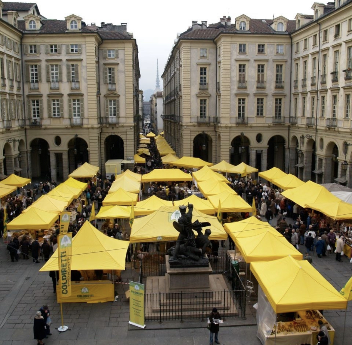 Mercados Navideños con carpas Mastertent